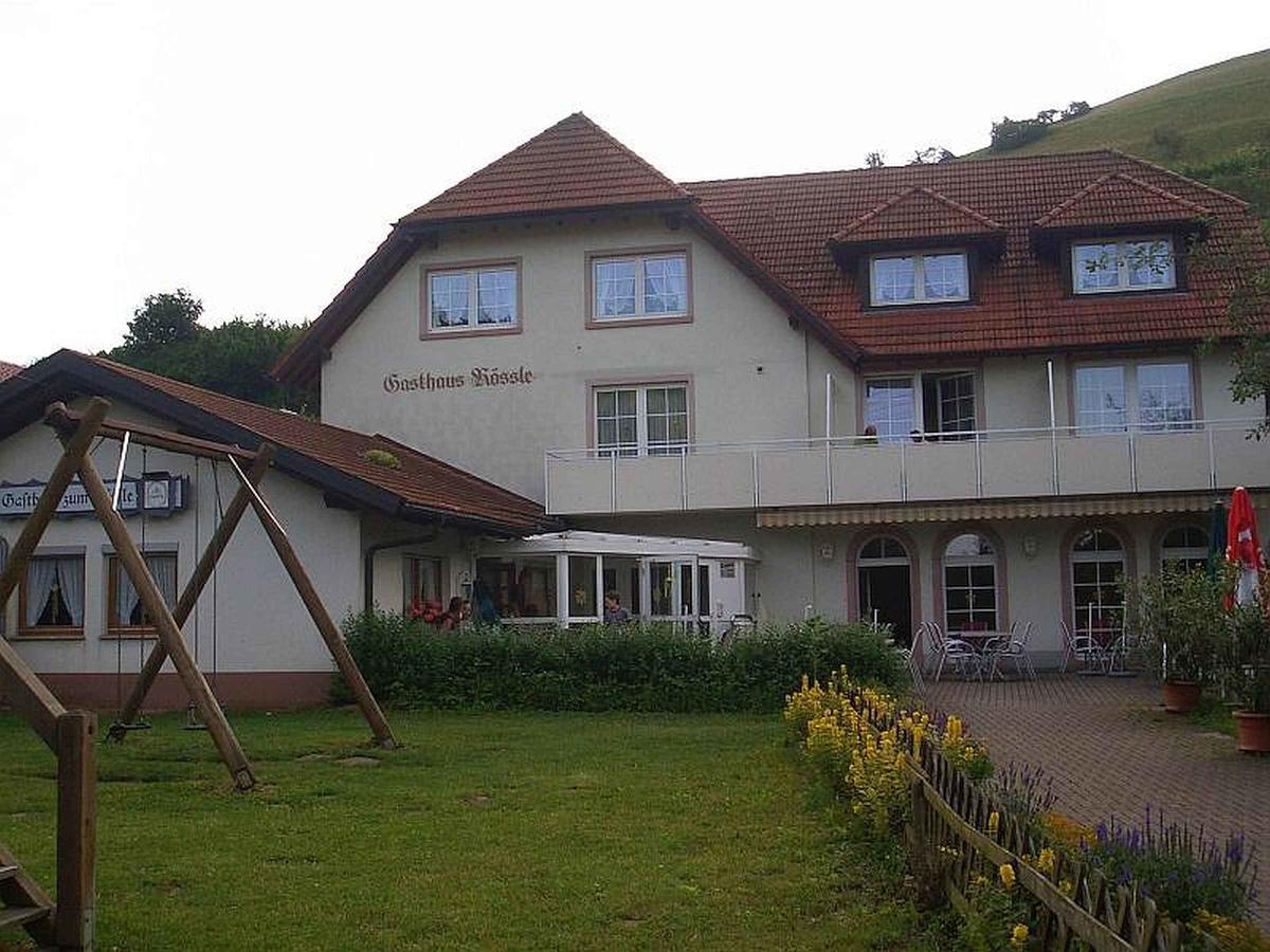 Gasthof Rössle Vogtsburg Exterior foto